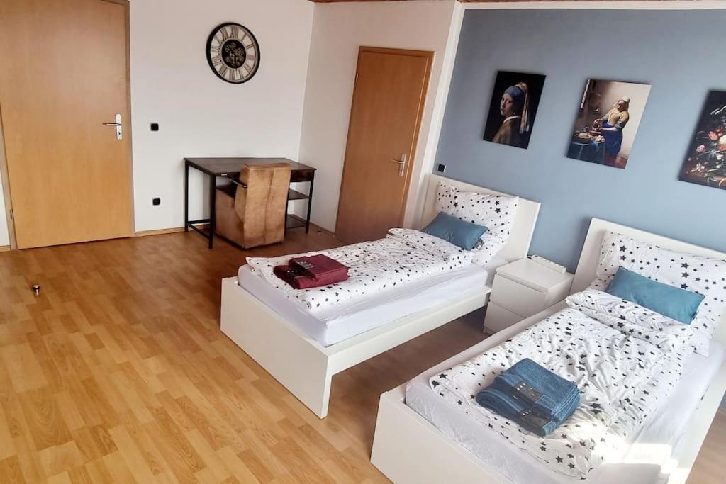 Schoene, Gemuetliche Wohnung, Voll Ausgestattet Wuppertal Exterior foto